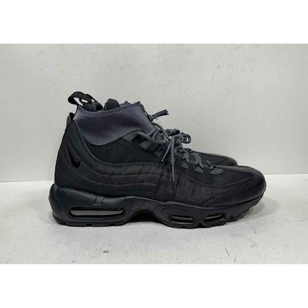 Nike Air Max 95 Sneakerboot Men's Size 11 Triple Black 806809-001 Mid Top Shoes